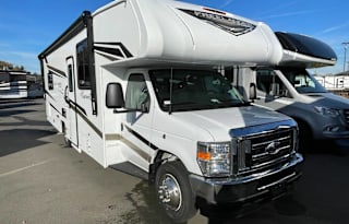 Coachman Freelander 27 QB