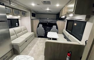 Newer Vehicle - Purchased in December 2022