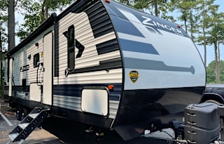 2021 CrossRoads RV Zinger ZR320FB