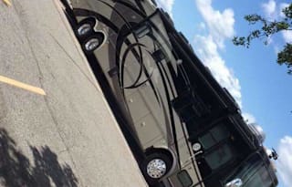 Mega Land Yacht