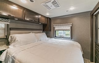 2020 Thor Motor Coach Freedom Elite -RV Goldie