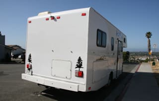 2017 Thor Motor Coach Majestic