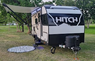 1/2 Ton "HITCHable" Beaches/Mudparks Welcome