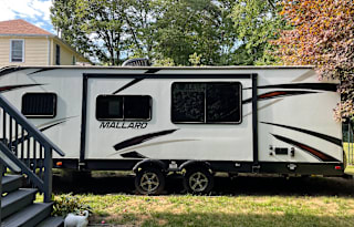 2019 Heartland Mallard 28