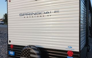 2025 20' Bunkhouse with Front RV Queen Bed, Cute!