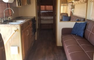 1990 Fleetwood RV Bounder 30T