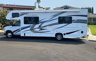 Four Winds with king bed