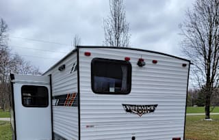 2022 Forest River RV Wildwood X-Lite 263BHXL