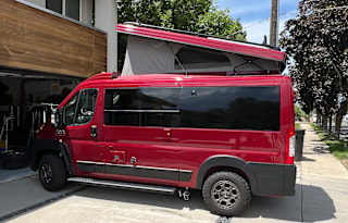 2022 Pleasure-Way Tofino Std. Model