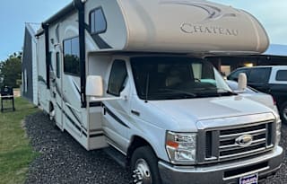 "The Chitty" 2015 Thor Chateau