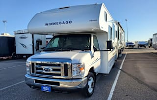 2019 Winnebago Outlook 25J