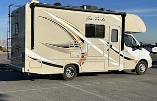 2018 Thor Motor Coach Four Winds Sprinter 24FS