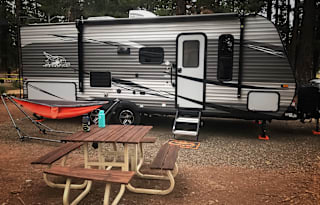 G's Cozy Home on Wheels