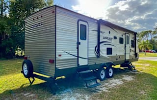 2015 Gulf Stream RV Conquest 278DDS