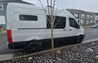 2023 Mercedes Sprinter Adventure Van