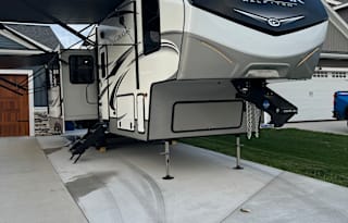 Rolling Memories RV