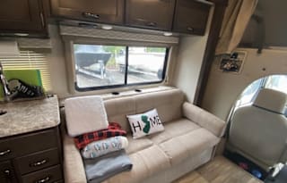 2020 Thor Motor Coach Freedom Elite 30FE