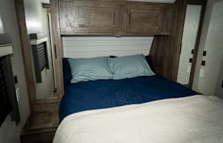 $99/NIGHT 2021 Forest River 26DBUD Sleeps 10