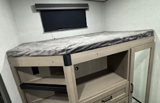 2023 Grand Design Reflection 311BHS Sleeps 7!