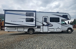 2022 Forest River Forester 3251DSLE