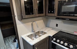 Clean & Comfy Travel Trailer for Rent Locally