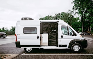 2022 Winnebago Solis Pocket 36A #2