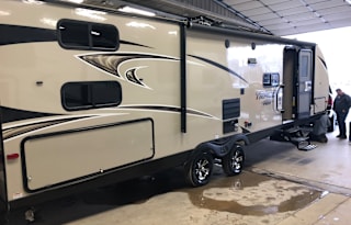 2018 Prime Time RV Tracer 2750DBS