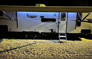 2023 33’ Wildwood X Lite Platinum