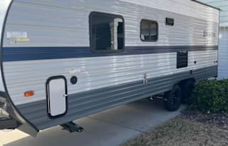 2021 Gulf Stream RV Enlighten 25BH