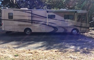 2006 Holiday Rambler Ambassador