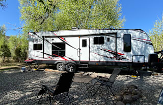 Heartland Stryker Travel Trailer/Toyhauler