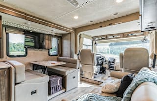 RV Lucy
