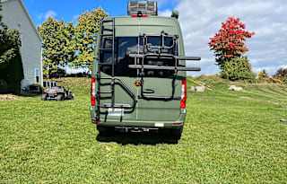 2021 Thor Motor Coach Sanctuary 19P