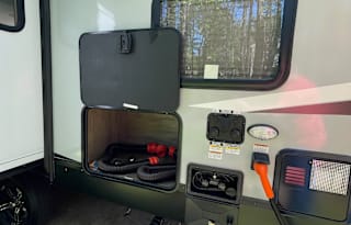 2021 Forest River RV Cherokee Alpha Wolf 26DBH-L