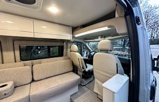 2022 Thor Motor Coach Tellaro 20K