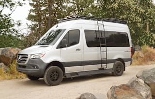 Roameo - Mercedes Tiffin Cahaba 4x4 Adventure Van