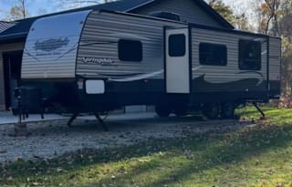 2017 Keystone RV Summerland 2960BH