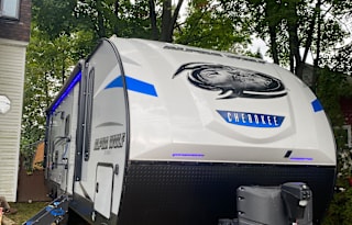 2019 Forest River RV Cherokee Alpha Wolf 26DBH-L