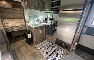 2022 CrossRoads RV Sunset Trail SS299QB