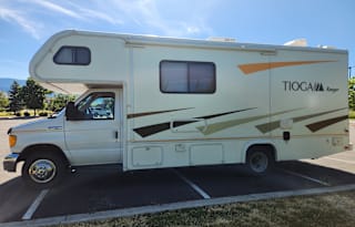 2008 Fleetwood RV Tioga Ranger 25G