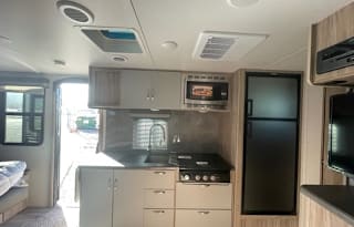 2022 Winnebago Minnie Winnie 22M