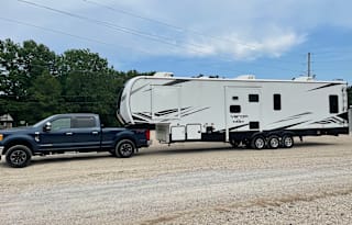42’ toy hauler.