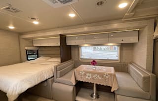 2022 Winnebago View 24D