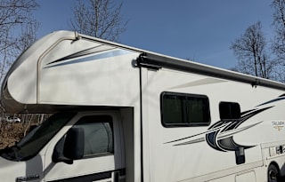 2020 NeXus RV Triumph 30T