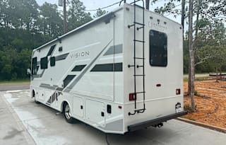 2025 Luxury RV w/ Outdoor Kitchen & Queen Bed