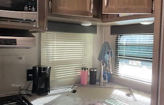 2019 Dutchmen RV Coleman Light 2605RL