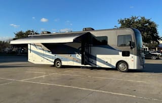 2021 Fleetwood Flair Bunk Model