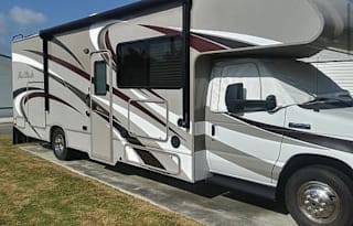 2016 Thor Motor Coach Four Winds 29G. "Let's Go!"