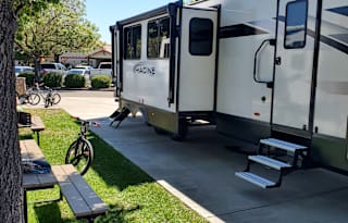 2023 Grand Design Imagine 3210BH