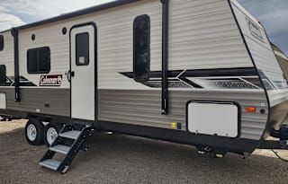 2022 Dutchmen RV Coleman Lantern LT Series 274BHWE